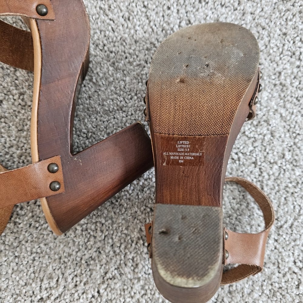 Steve Madden Women's Tan Platform Sandals Size 5.5 - Picture 3 of 4